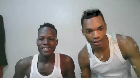 luoislove online show from March 4, 8:33 am