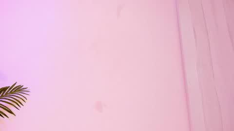 Snapshot of lupeebony chatting on February 8, 10:40 pm lupe online show from February 8, 10:40 pm