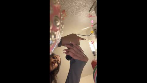 LOLA online show from December 17, 4:12 am