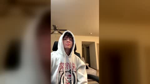 LustfulLives online show from January 16, 5:05 am