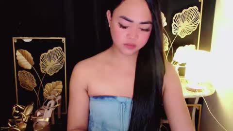 Trina online show from March 5, 2:20 am