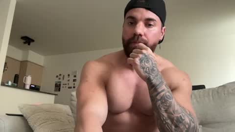 Snapshot of lustlinked chatting on October 12, 1:04 pm Lust Linked online show from October 12, 1:04 pm