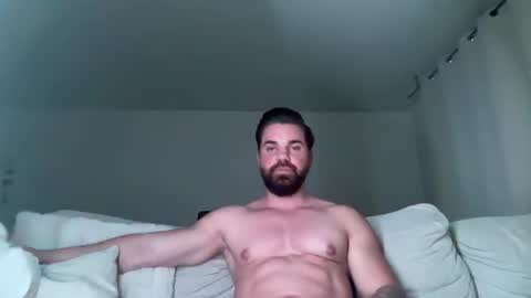 Snapshot of lustlinked chatting on October 13, 5:59 pm Lust Linked online show from October 13, 5:59 pm