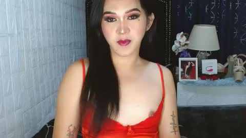 Snapshot of lustress_katalina69 chatting on February 17, 1:47 am lustress_katalina69 online show from February 17, 1:47 am