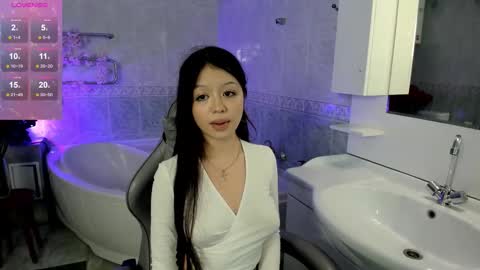 emily online show from October 27, 10:37 am