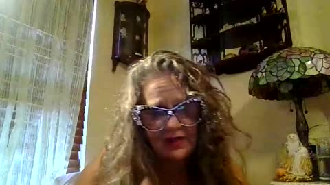 Snapshot of luvmedestinee chatting on September 9, 5:24 pm LuvMeDestinee online show from September 9, 5:24 pm