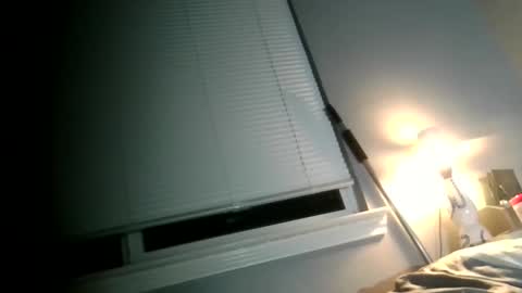 luvmesluts online show from November 18, 10:18 am