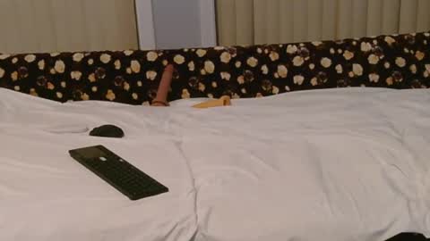 M Jordan online show from October 11, 11:04 am