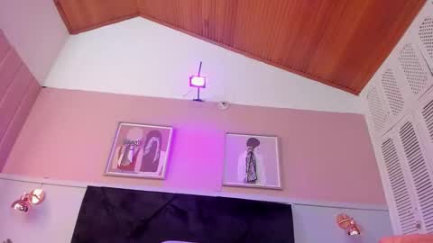 lux_bitchx online show from November 14, 4:58 am