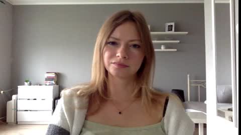 Millie online show from September 22, 2:43 pm