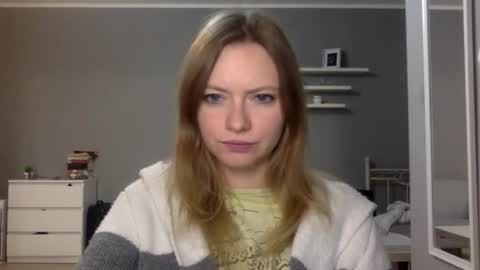 Millie online show from October 20, 8:47 pm