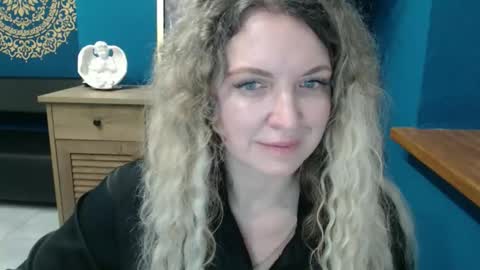 Donna online show from June 2, 6:26 am