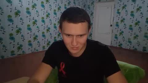 Snapshot of luxeboy_ chatting on October 6, 7:31 pm Mike online show from October 6, 7:31 pm