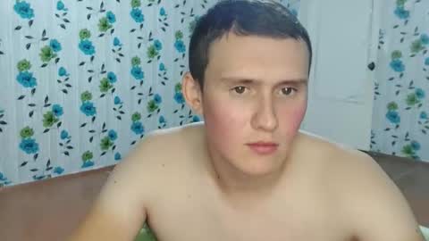 Snapshot of luxeboy_ chatting on October 12, 7:38 pm Mike online show from October 12, 7:38 pm
