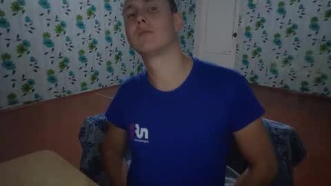 Snapshot of luxeboy_ chatting on September 15, 7:04 pm Mike online show from September 15, 7:04 pm