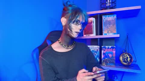 Luxiel 3 online show from February 21, 12:13 am