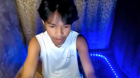 luxirfy online show from November 14, 7:27 pm