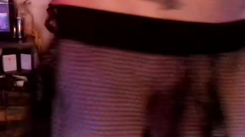 lwooda online show from September 16, 6:49 am