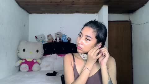 lyam_ebony online show from April 3, 9:00 pm