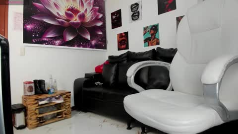  Lycoris  online show from October 21, 9:07 pm