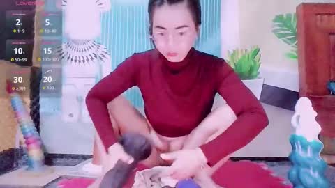 lyly_sexxy online show from January 14, 7:49 am