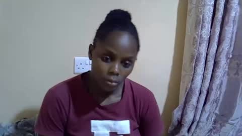 lyn_anna online show from October 19, 8:46 pm