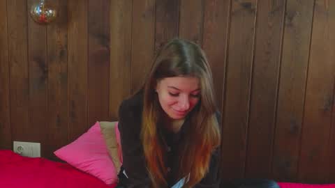 Nancy online show from September 25, 8:10 am