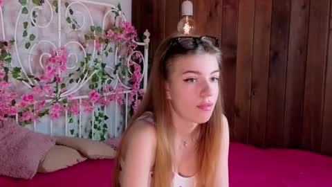 Nancy online show from October 10, 6:36 pm