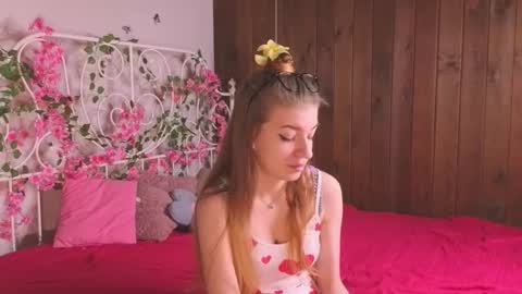 Nancy online show from October 11, 7:17 pm