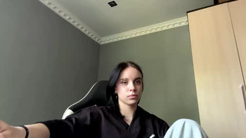 Eva online show from May 28, 8:34 am