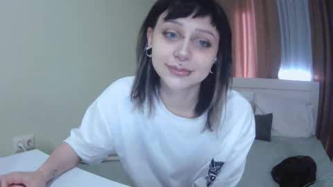 Snapshot of lynncottingham chatting on September 22, 10:30 am Kira online show from September 22, 10:30 am
