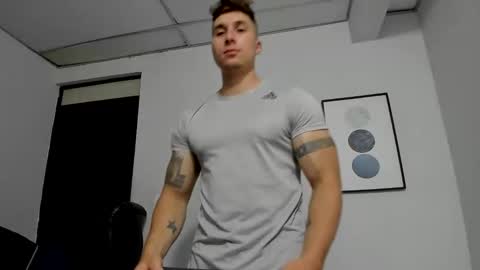 Lyonel online show from September 15, 2:46 am