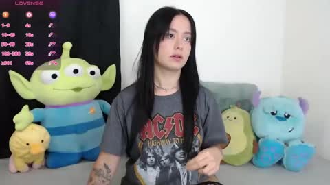 Snapshot of lyshana chatting on February 23, 10:28 am lyshana online show from February 23, 10:28 am