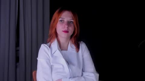 lyssan_xo online show from September 30, 8:52 pm