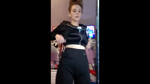 Lyss  online show from February 20, 9:06 pm