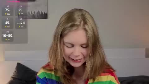 Julie online show from July 24, 5:32 pm
