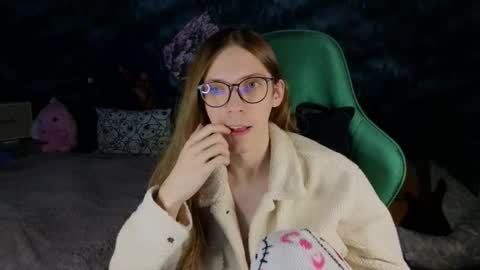 Snapshot of m1shq chatting on September 23, 11:11 pm m1shq online show from September 23, 11:11 pm