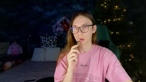 m1shq online show from December 15, 2:29 am