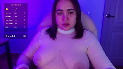 Snapshot of m33li chatting on October 8, 1:24 am Meli online show from October 8, 1:24 am