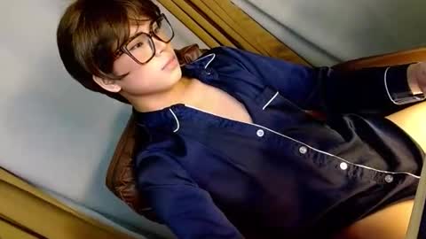 maddison online show from April 13, 11:47 am