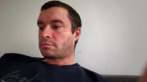 ma747047 online show from April 3, 3:08 pm