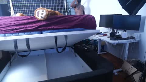 Mac Troy online show from January 31, 9:56 pm