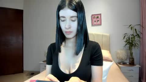 Macarena online show from July 3, 4:06 am