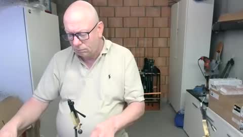 Andy online show from May 3, 1:28 pm