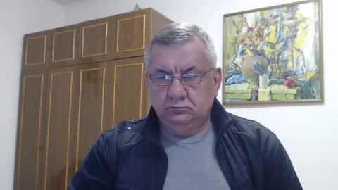Snapshot of machomale3 chatting on March 11, 8:53 pm Macho online show from March 11, 8:53 pm