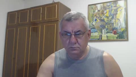 Snapshot of machomale3 chatting on September 29, 8:30 pm Macho online show from September 29, 8:30 pm