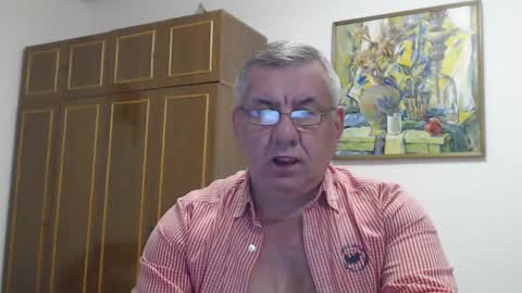 Snapshot of machomale3 chatting on February 5, 8:57 pm Macho online show from February 5, 8:57 pm