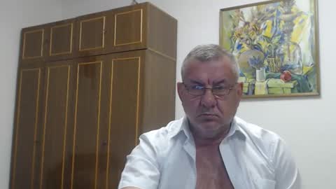 Snapshot of machomale3 chatting on September 14, 8:32 pm Macho online show from September 14, 8:32 pm