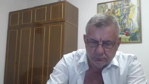 Snapshot of machomale3 chatting on September 20, 7:17 pm Macho online show from September 20, 7:17 pm