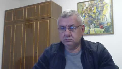 Snapshot of machomale3 chatting on October 19, 2:55 pm Macho online show from October 19, 2:55 pm